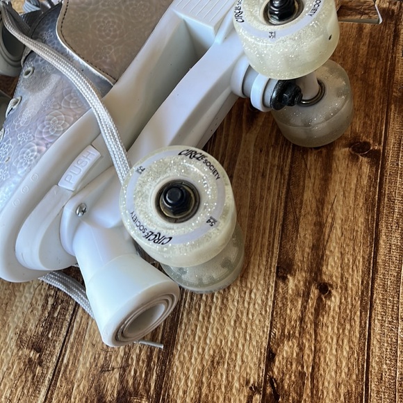 🛼 👧🏼 🛼•⭕️ Circle Society x 3-7 vibes ⭕️• 👧🏼🛼👧🏼 - Picture 9 of 16